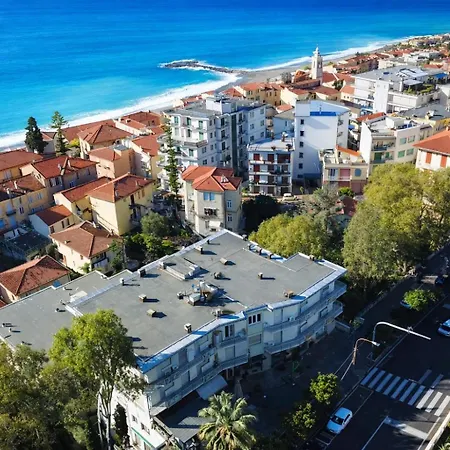 Mari A Due Passi Dal Mare *